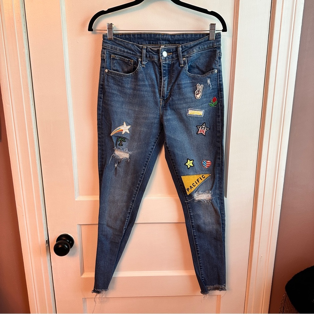 Levi’s Skinny Jean with Patches - RARE